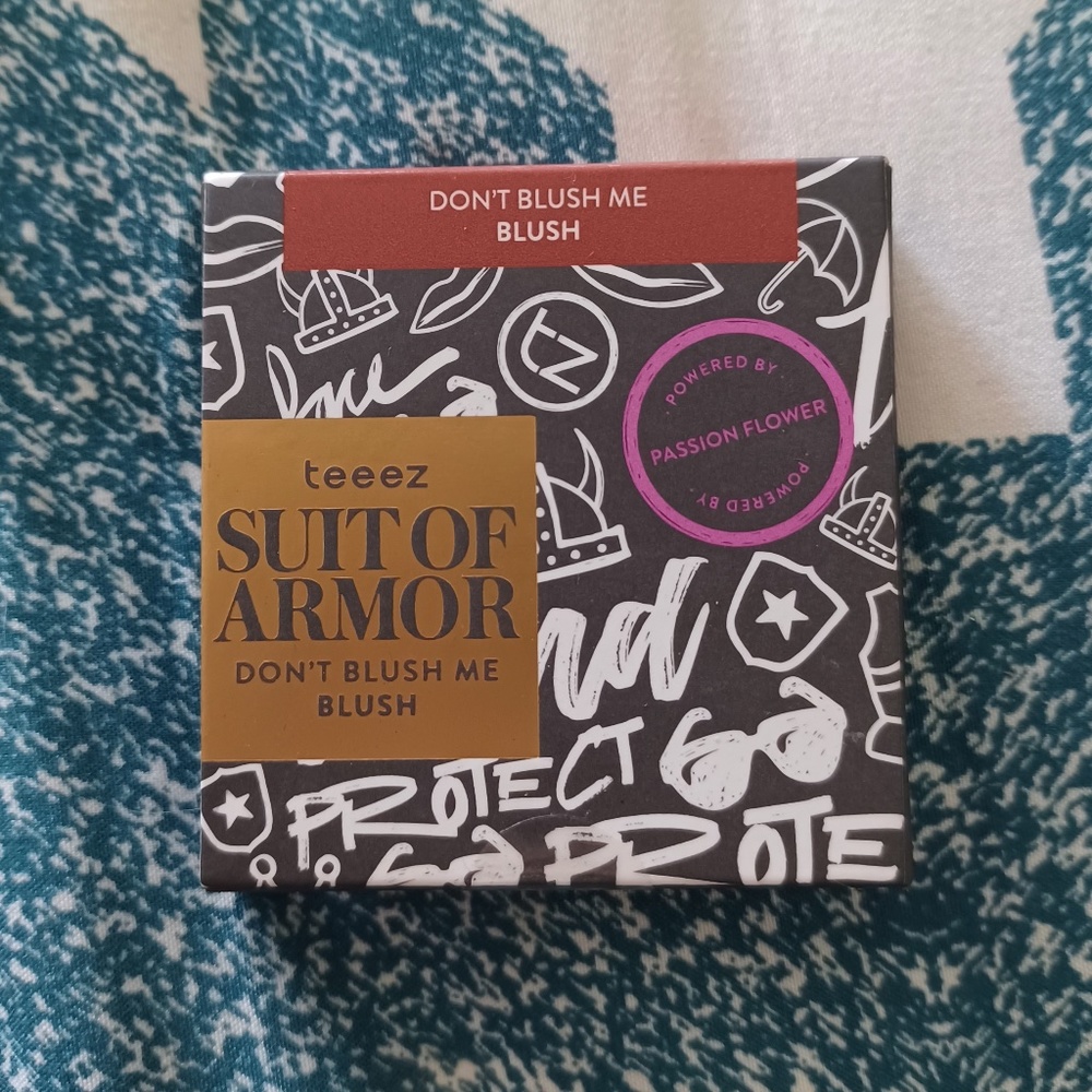 2/$20 BNIB teeez Suit Of Armor “Don’t Blush Me” Blush Made in Italy